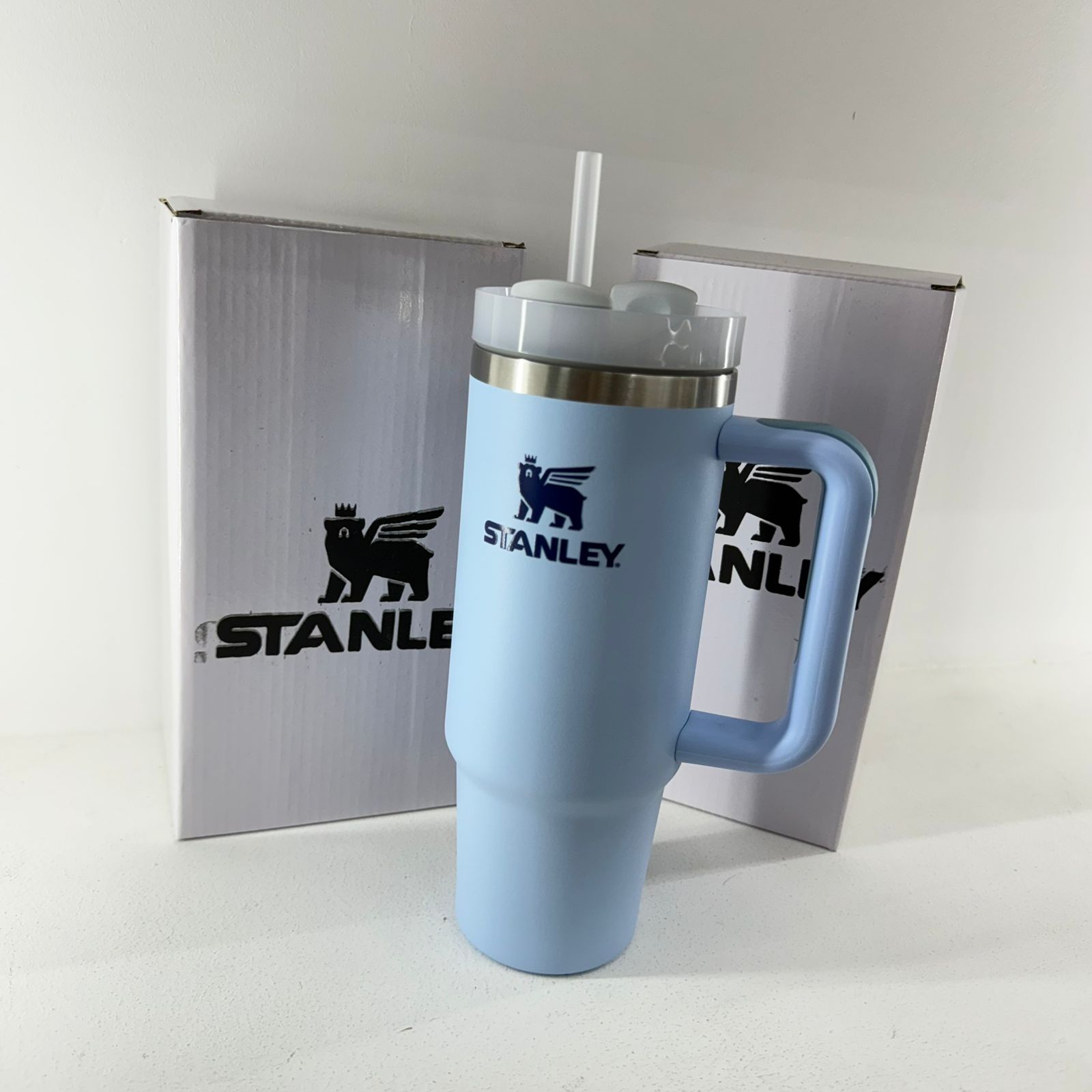 Miniatura 11 de TERMO STANLEY 30 ONZ (887 ML) - COLOR: VERDE PASTEL